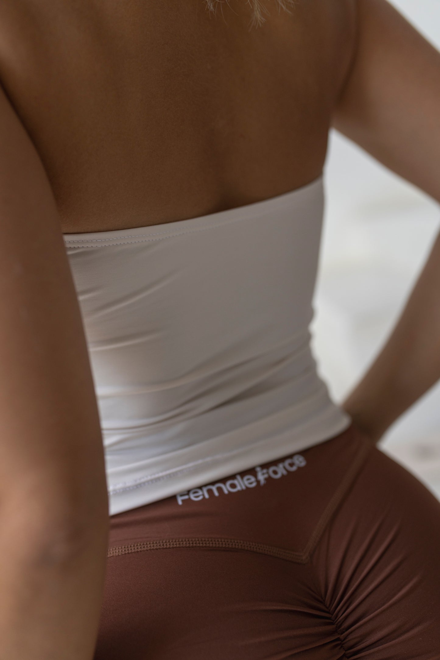 Aura Top Soft Butter